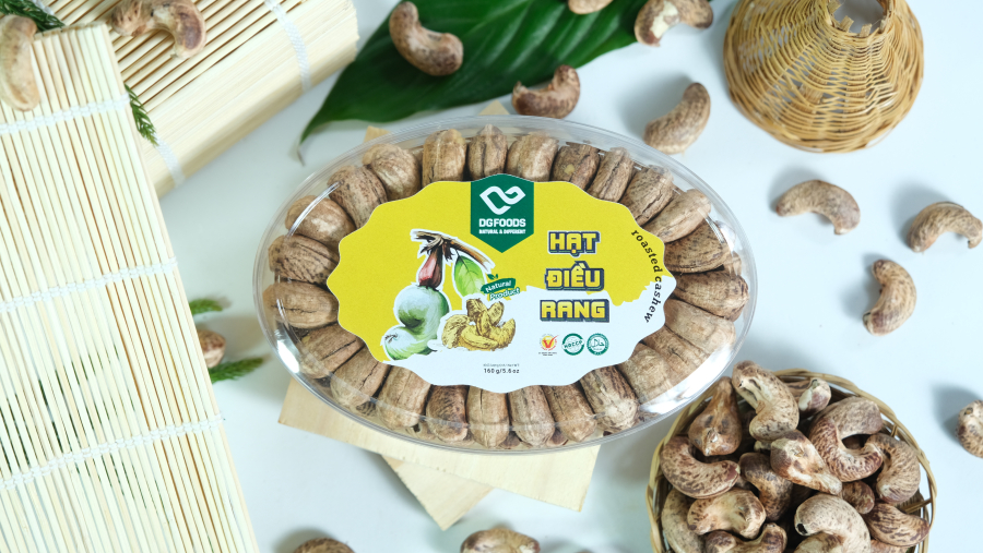 Hạt điều rang vỏ lụa DGfoods 160g